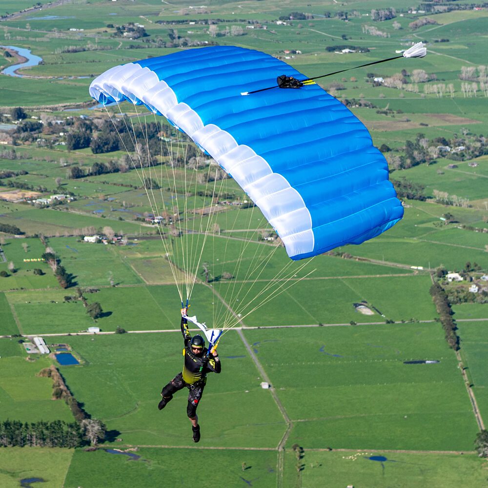 セール PARACHUTE CANOPYS Cal.253 ビンテージ自動巻き icarusreserve.jpg