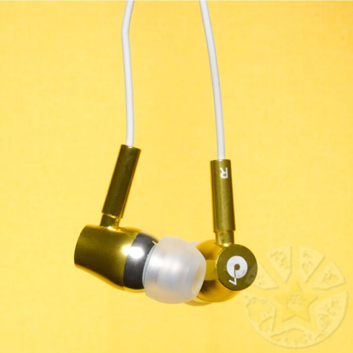 loud earbuds